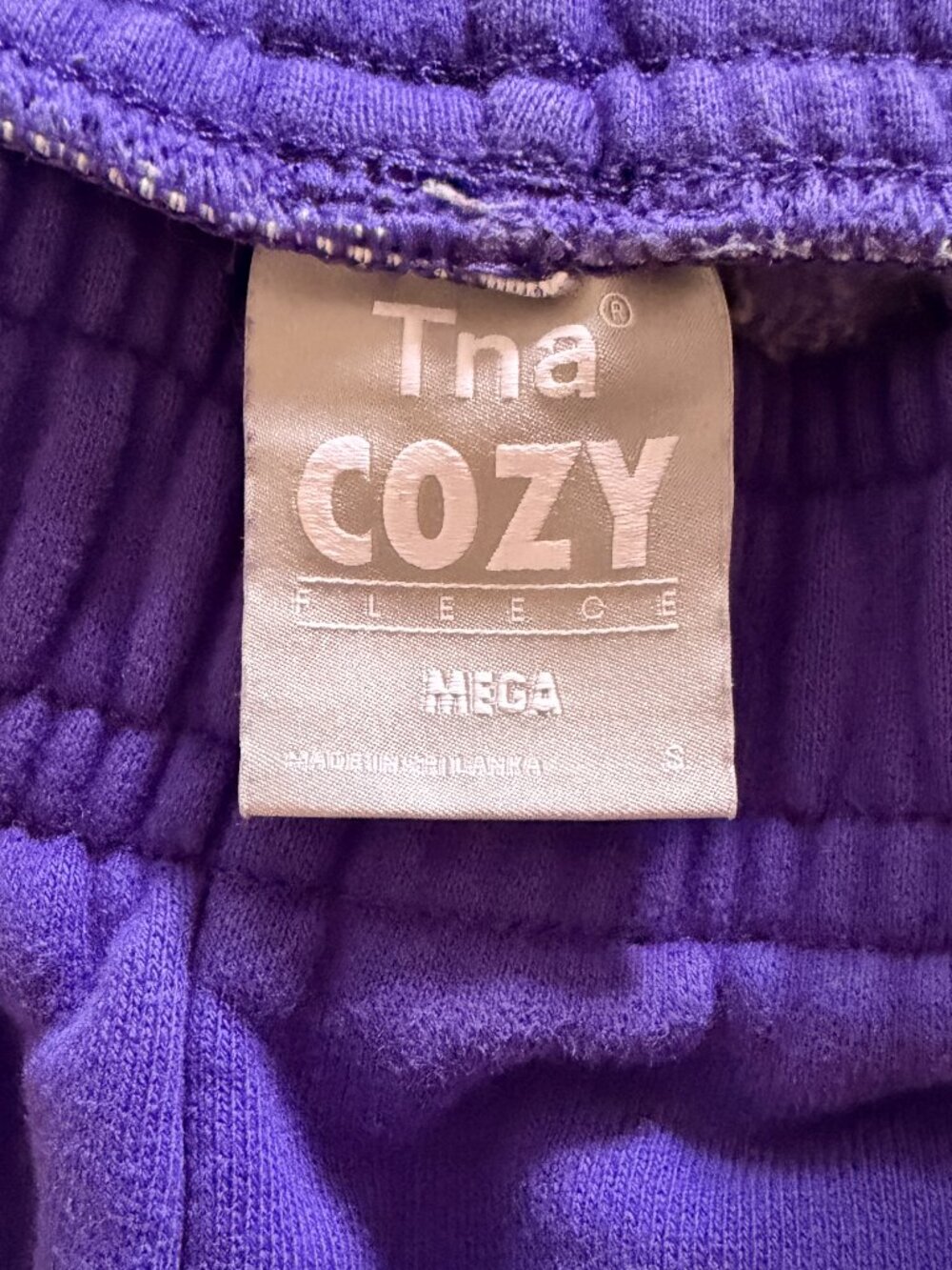 Aritzia TNA Cozy Fleece Mega Cargo - Picture 5 of 5